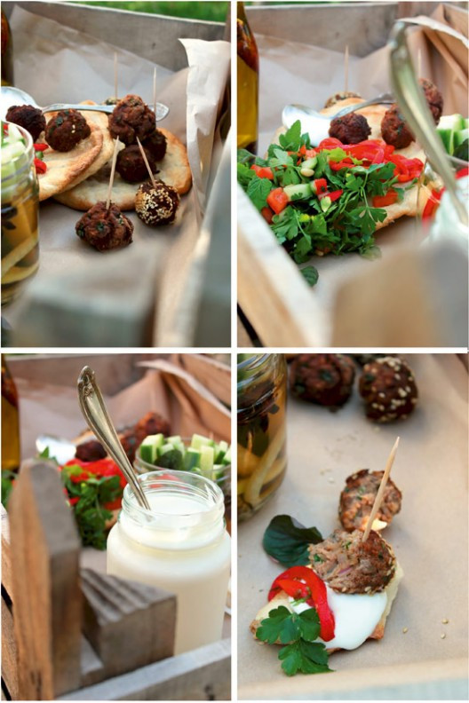 keftedakia-23-528x792.jpg?v=undefined